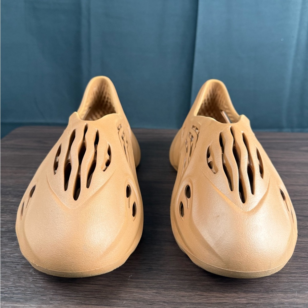 Adidas Yezzy Foam Runner, Brown Ocre